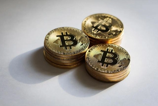 拥抱从容！btc交易所（数字货币世界的枢纽）